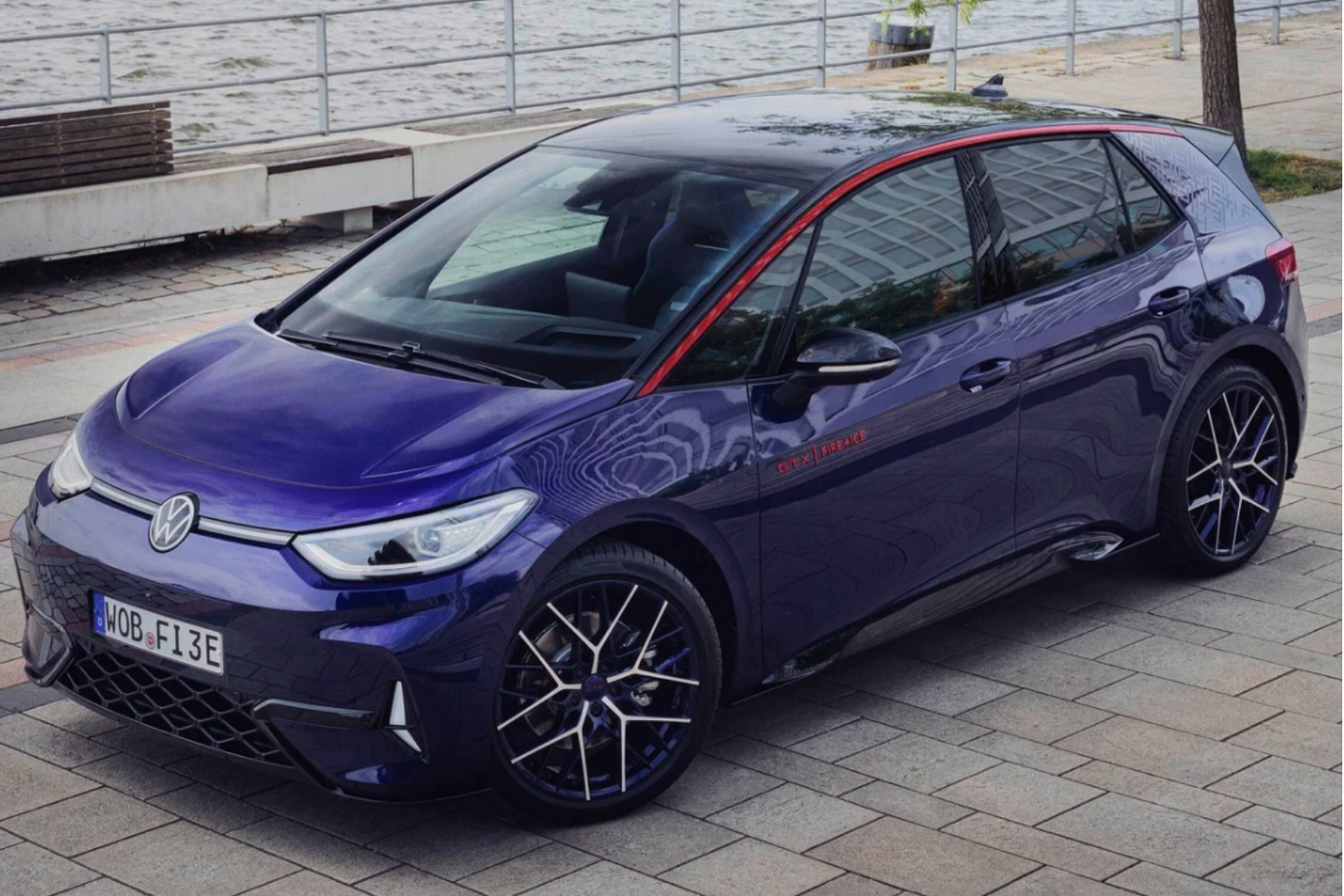 VOLKSWAGEN ID.3 HATCHBACK SPECIAL EDITION 240kW GTX Fire/Ice 79kWh 5dr Auto
